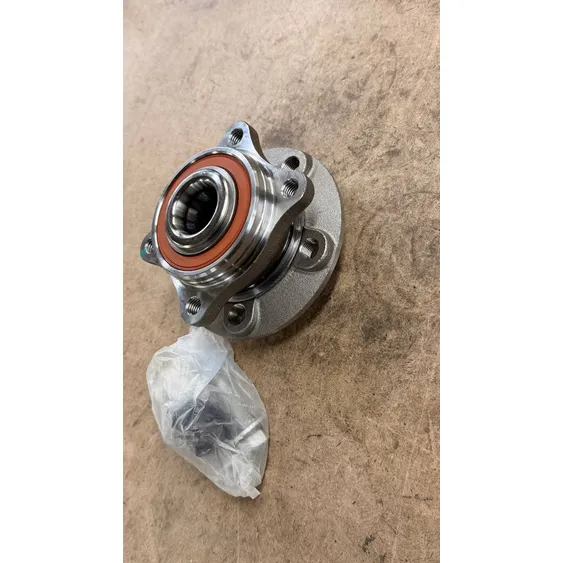 Ступица передняя в сборе L=R (c ABS), Уценка VOLVO S60/S80/V70/XC70 GANZ GIK05093-N0 Уценка