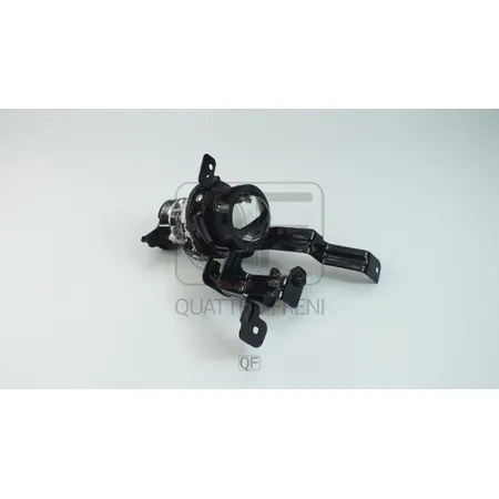 Фара противотуманная RH QUATTRO FRENI QF01M00086