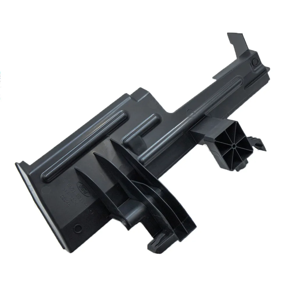 Дефлектор радиатора внутренний L FORD Focus-III 11~ 1 749 571