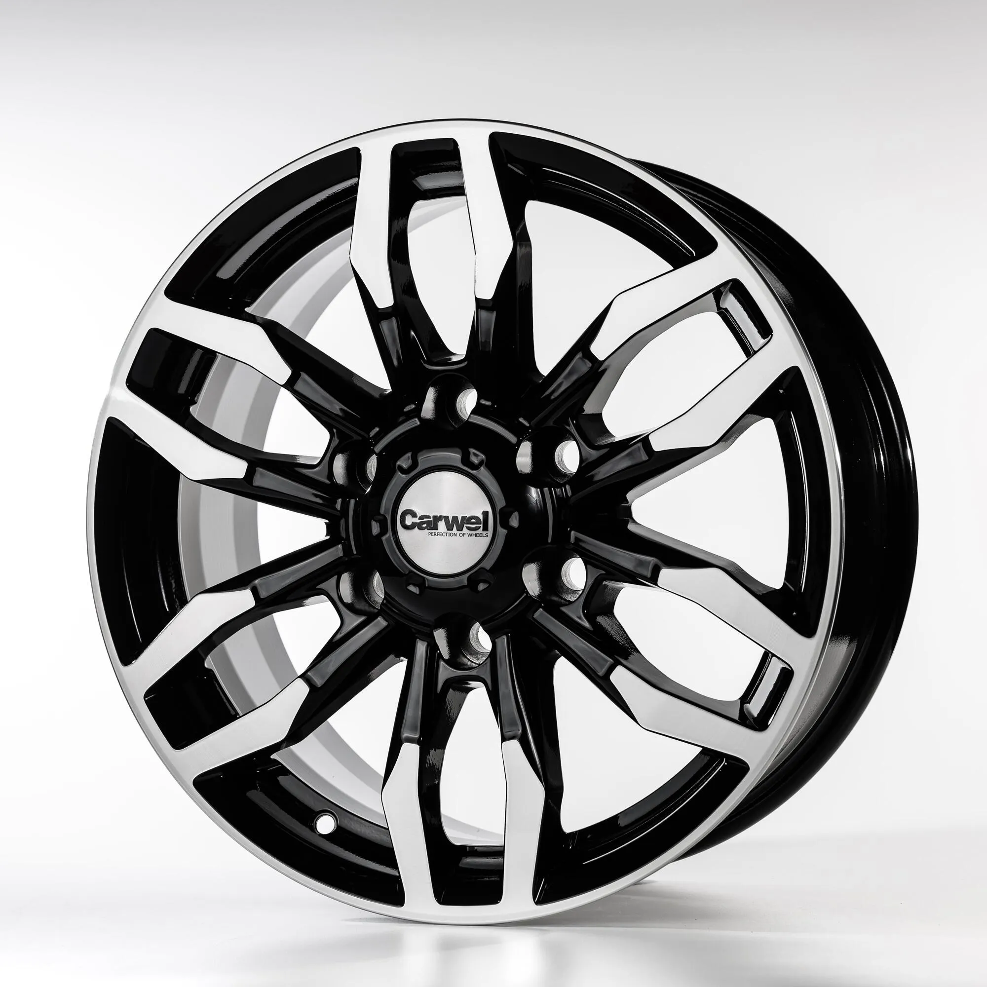 Диск литой R17 7.5J 6x139.7/106.1 ET30 Carwel Немо 228 AB 00107150