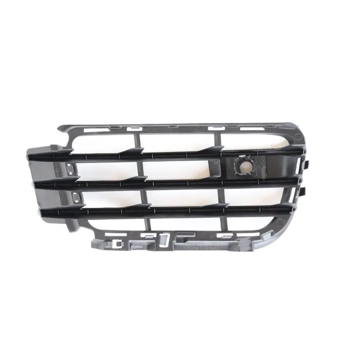 Решетка бампера переднего L VW TOUAREG II 10-14 DoCar 7P68546619B9-DCR