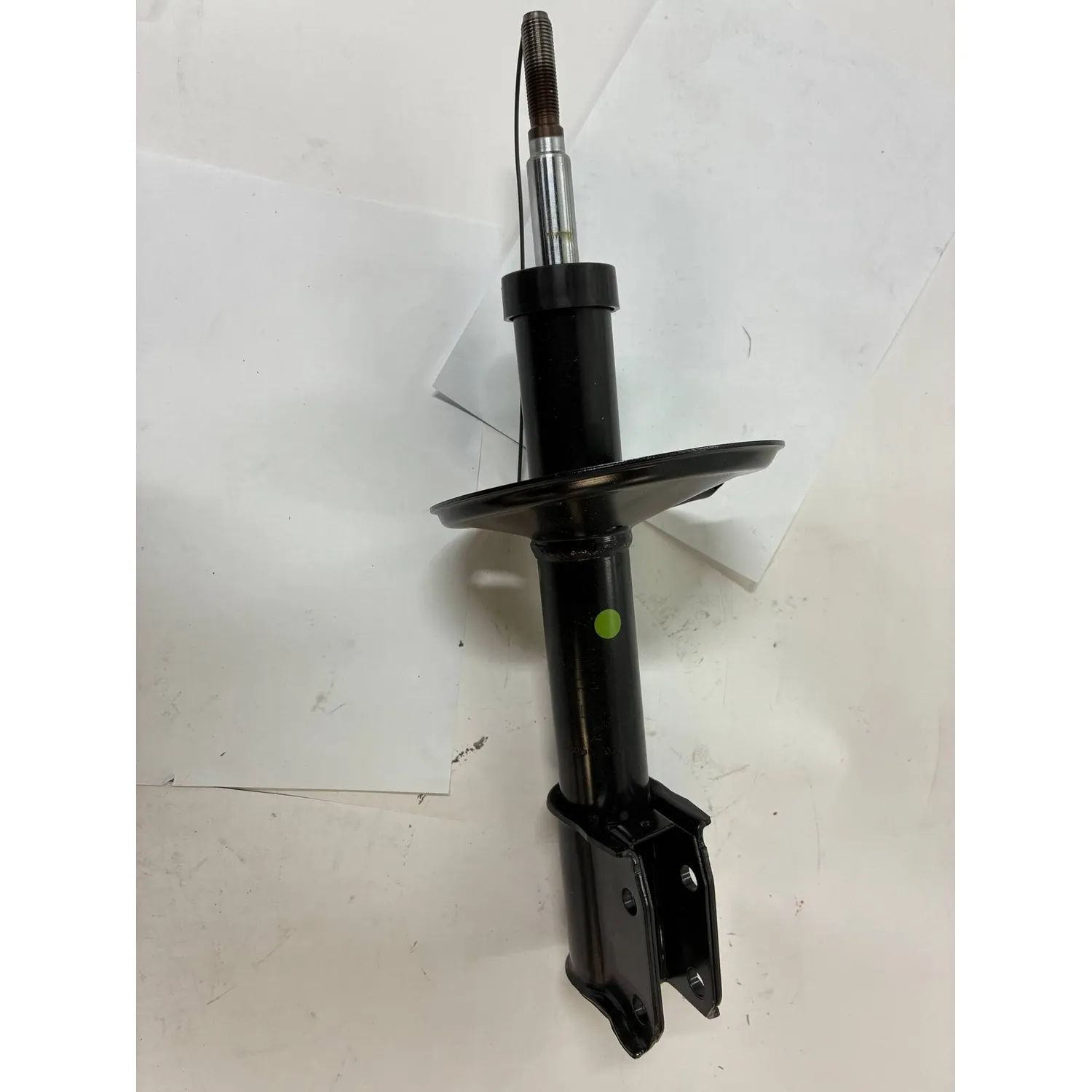 Амортизатор передний L=R, Уценка RENAULT Logan/LADA Largus RENAULT 5430 223 44R-N0 Уценка