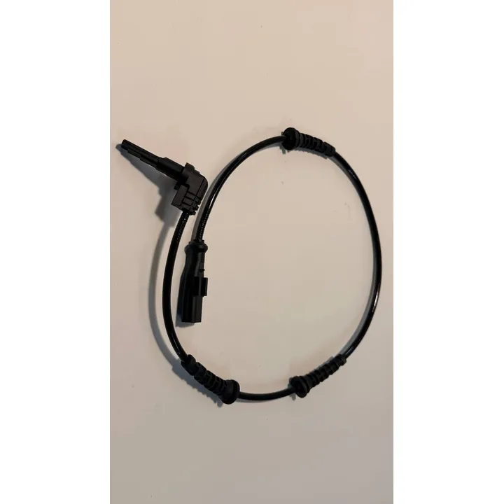 Датчик ABS передний L=R, Уценка RENAULT Fluence/Megane III/Duster/Captur NTN-SNR ASB155.13-N0 Уценка