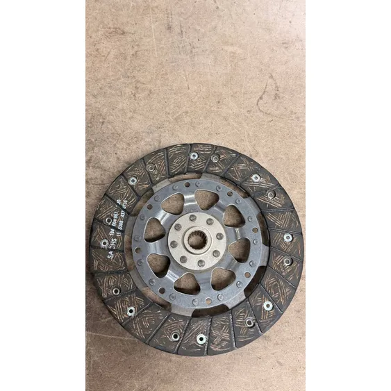 Диск сцепления, Уценка CITROEN Berlingo/PEUGEOT Partner mot.1,6HDI SACHS 1864 001 795-N0 Уценка