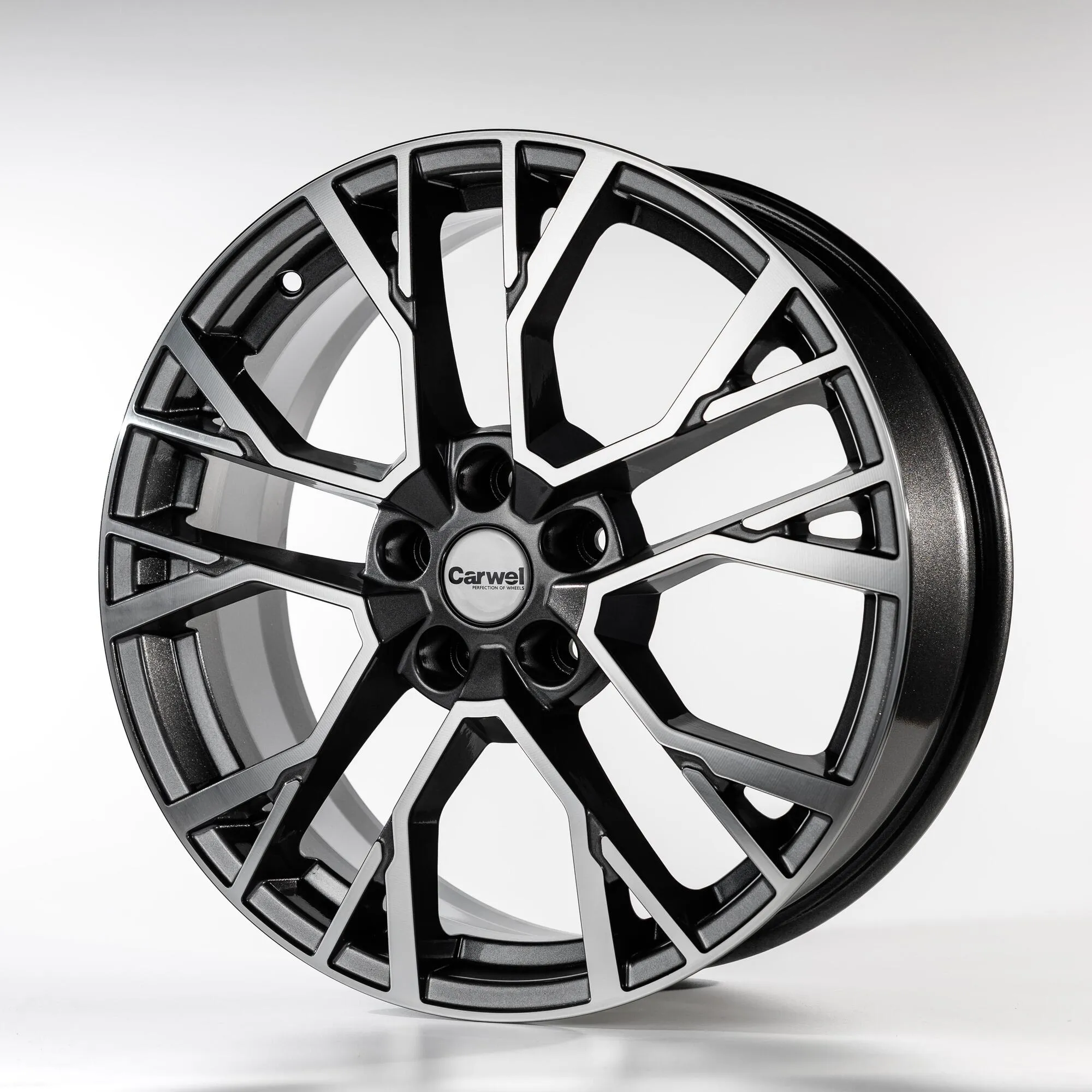 Диск литой R18 7J 5x114.3/60.1 ET45 Carwel Камак 1810 AGR 00122526