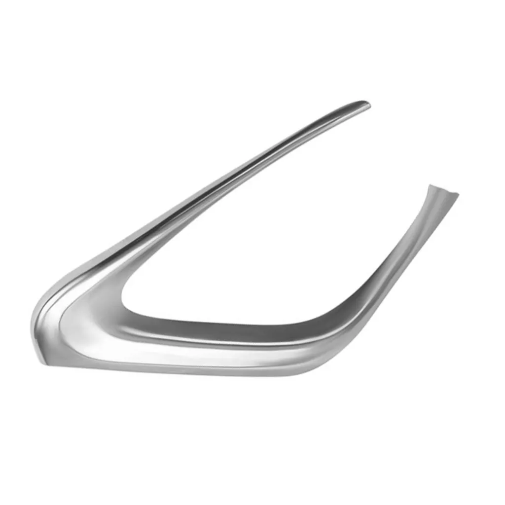 Молдинг бампера переднего левый под ПТФ хром CAMRY 2015-2017 L320215CN015L