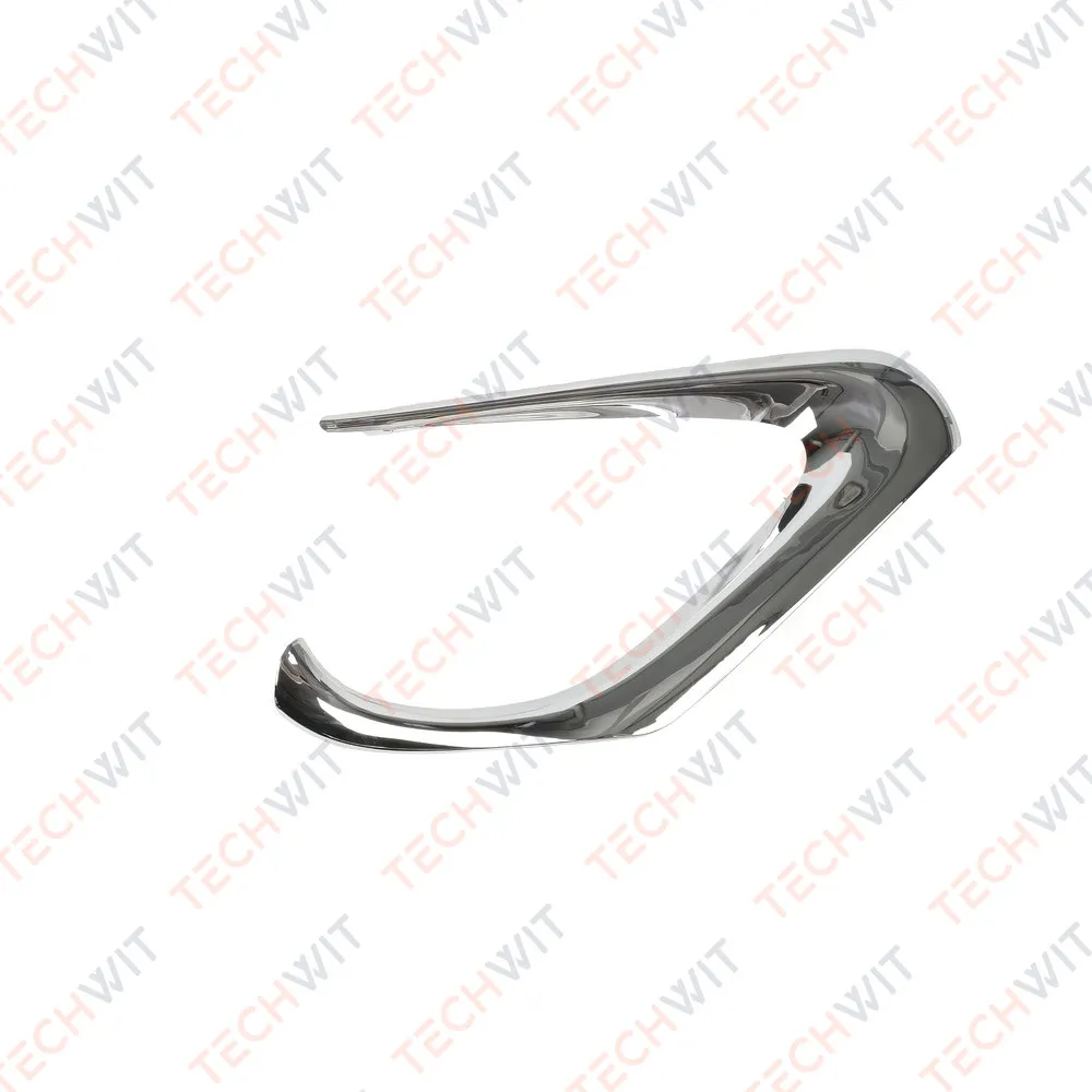 Накладка фары противотуманной Прав. хром Toyota Camry 2015- TECHWIT BD003TYT068CR