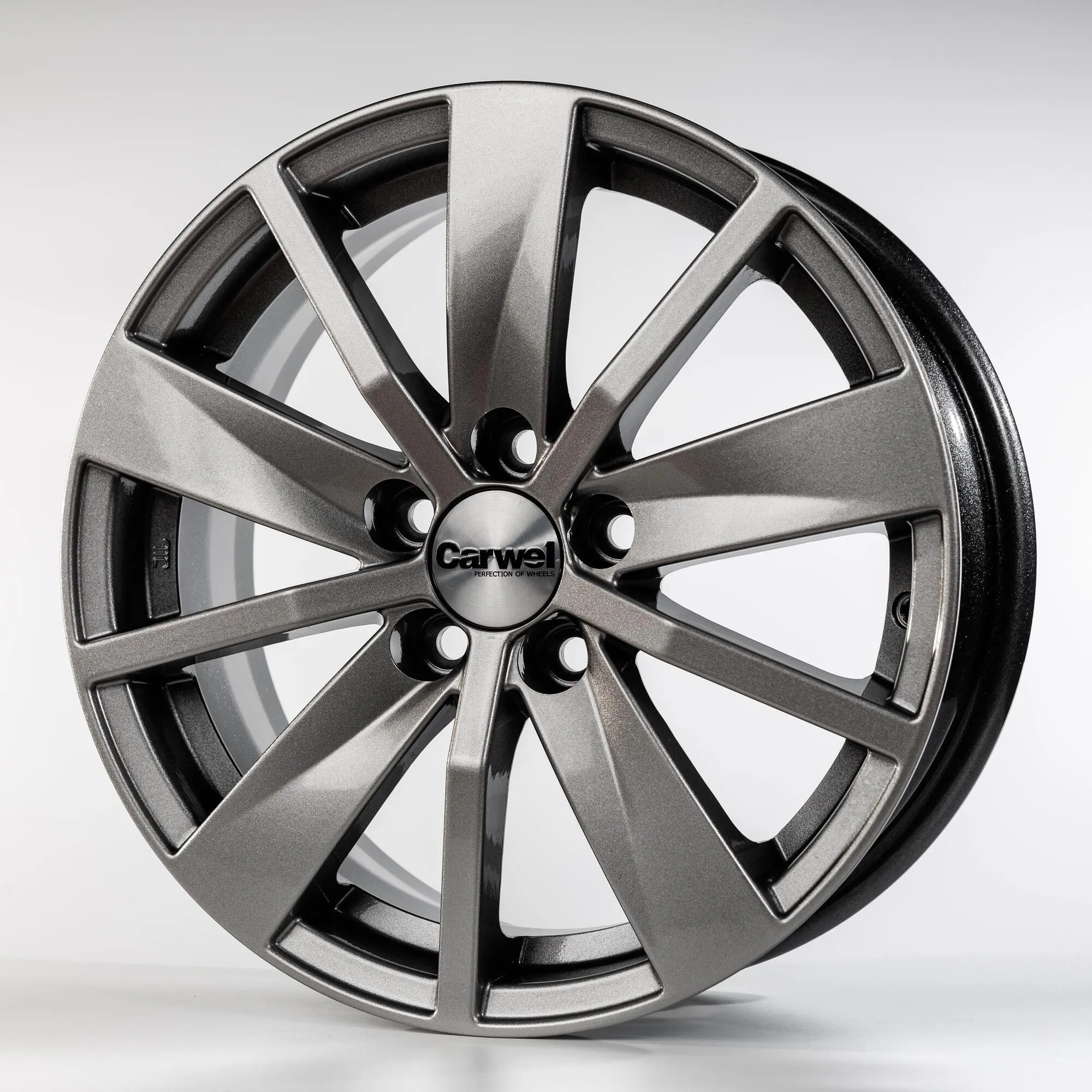 Диск литой R15 6J 5x100/57.1 ET38 Carwel Имлес 165 SB 00101715