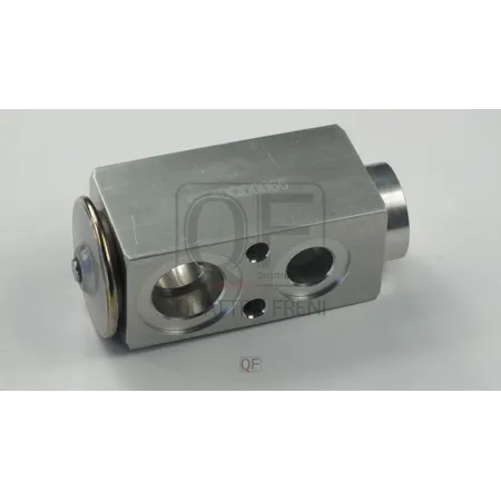 Клапан кондиционера QUATTRO FRENI QF40Q00066
