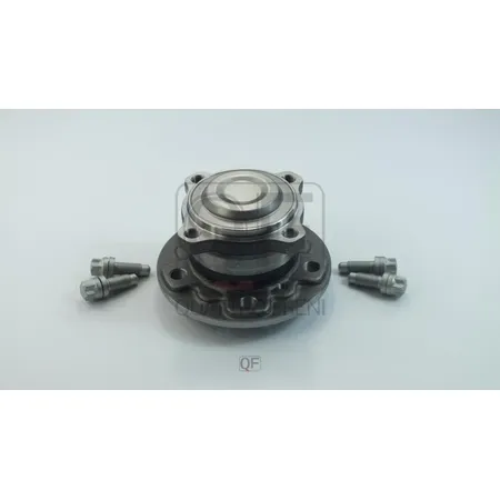 Ступица колеса RR QUATTRO FRENI QF04D00233