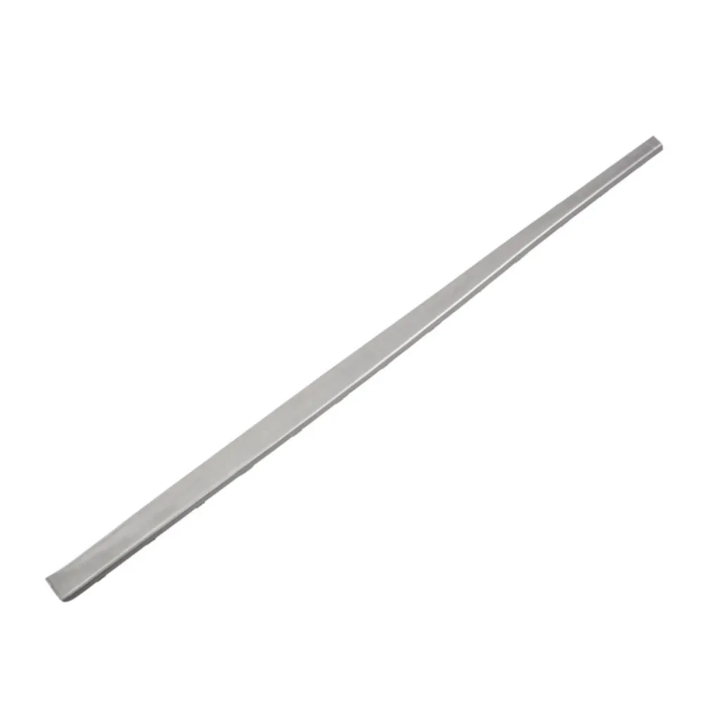 Накладка порога правая серебро DUSTER 2010-2015/TERRANO 2014-2020 SAILING LRN020011602R
