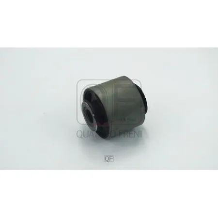 Сайлентблок задней продольной тяги QUATTRO FRENI QF24D00103