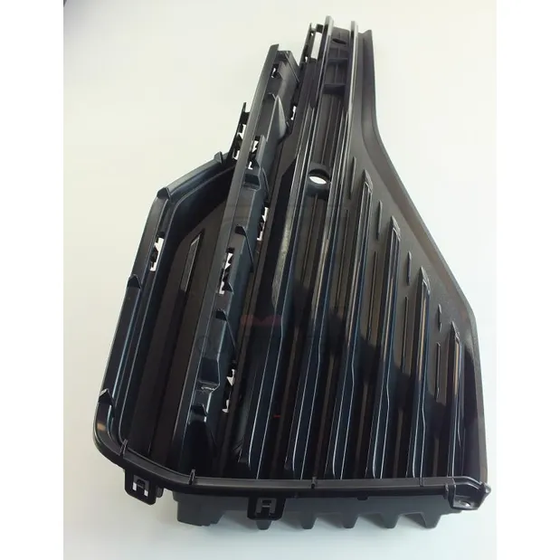 Рамка противотуманной фары LH QUATTRO FRENI QF50G00031