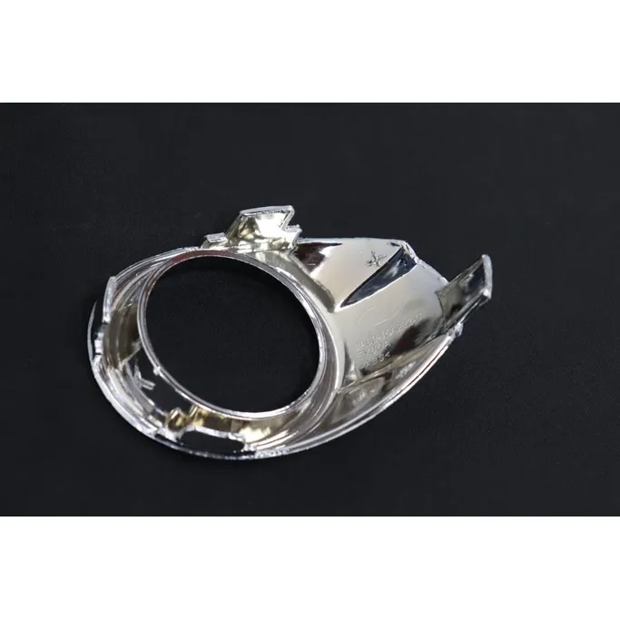 Накладка фары противотуманной Прав. хром Ford Fiesta 2009-2012 DoCar 1544505DCR