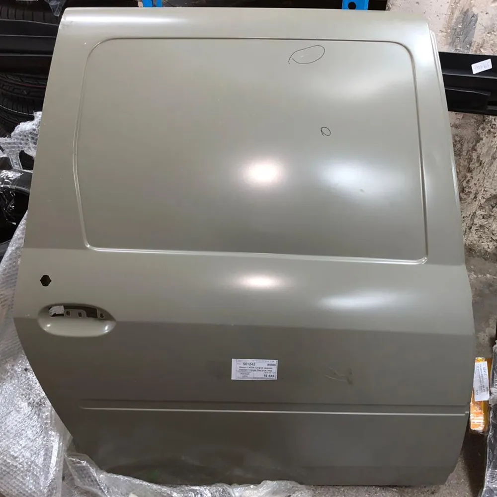 Дверь LADA Largus задняя правая (глухая) без отв. под молдинг (821008665R), Уценка LADA 821008665R-N0 Уценка