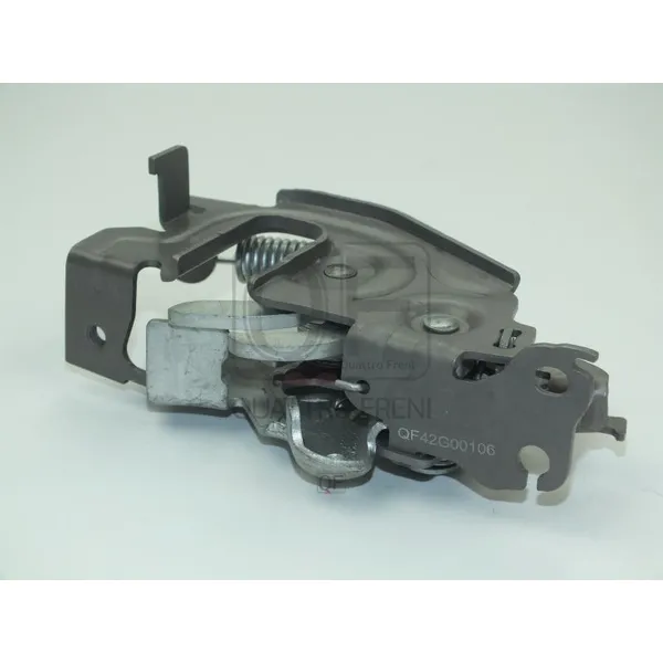 Замок капота RH QUATTRO FRENI QF42G00106