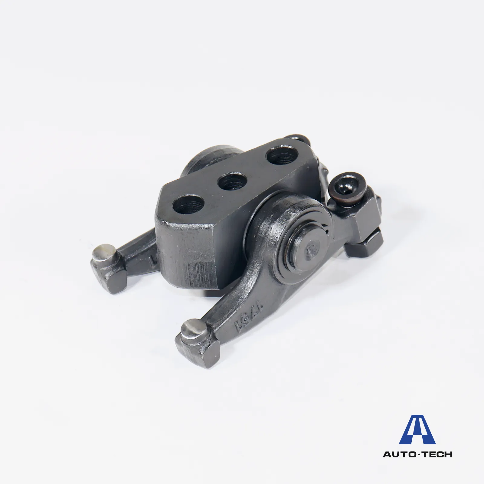 Коромысло в сборе двигателя Deutz TD226B-6/WP6G125E22 AVTO-TECH AT0424
