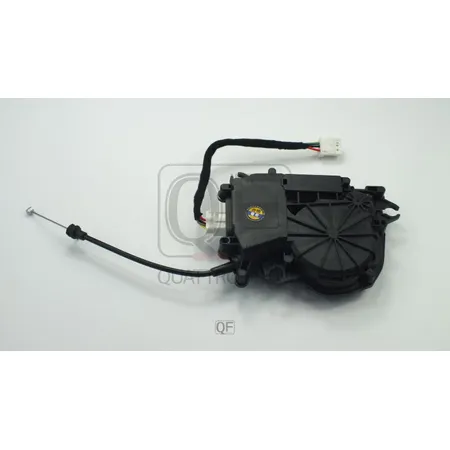 Замок багажника QUATTRO FRENI QF22H00075
