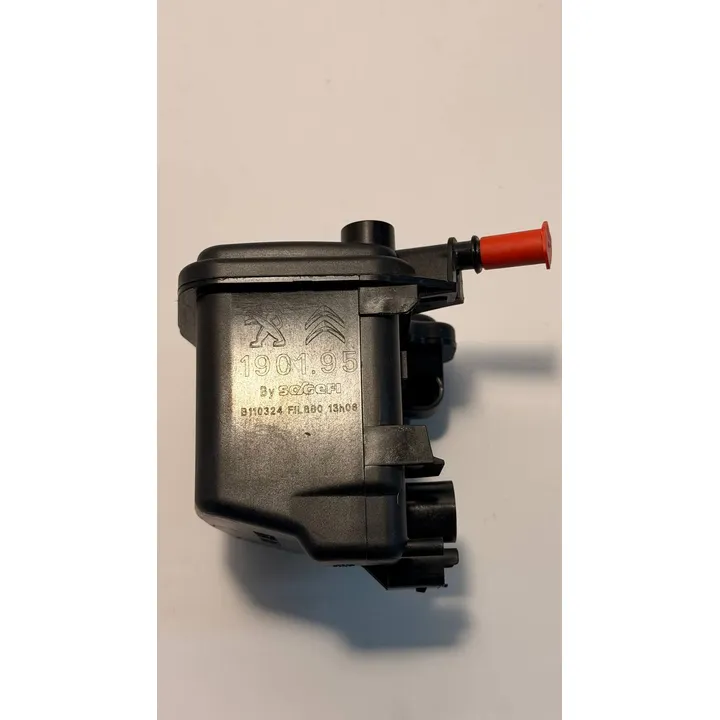 Фильтр топливный, Уценка CITROEN/PEUGEOT/FORD/MAZDA/VOLVO CITROEN/PEUGEOT 1901.95-N0 Уценка