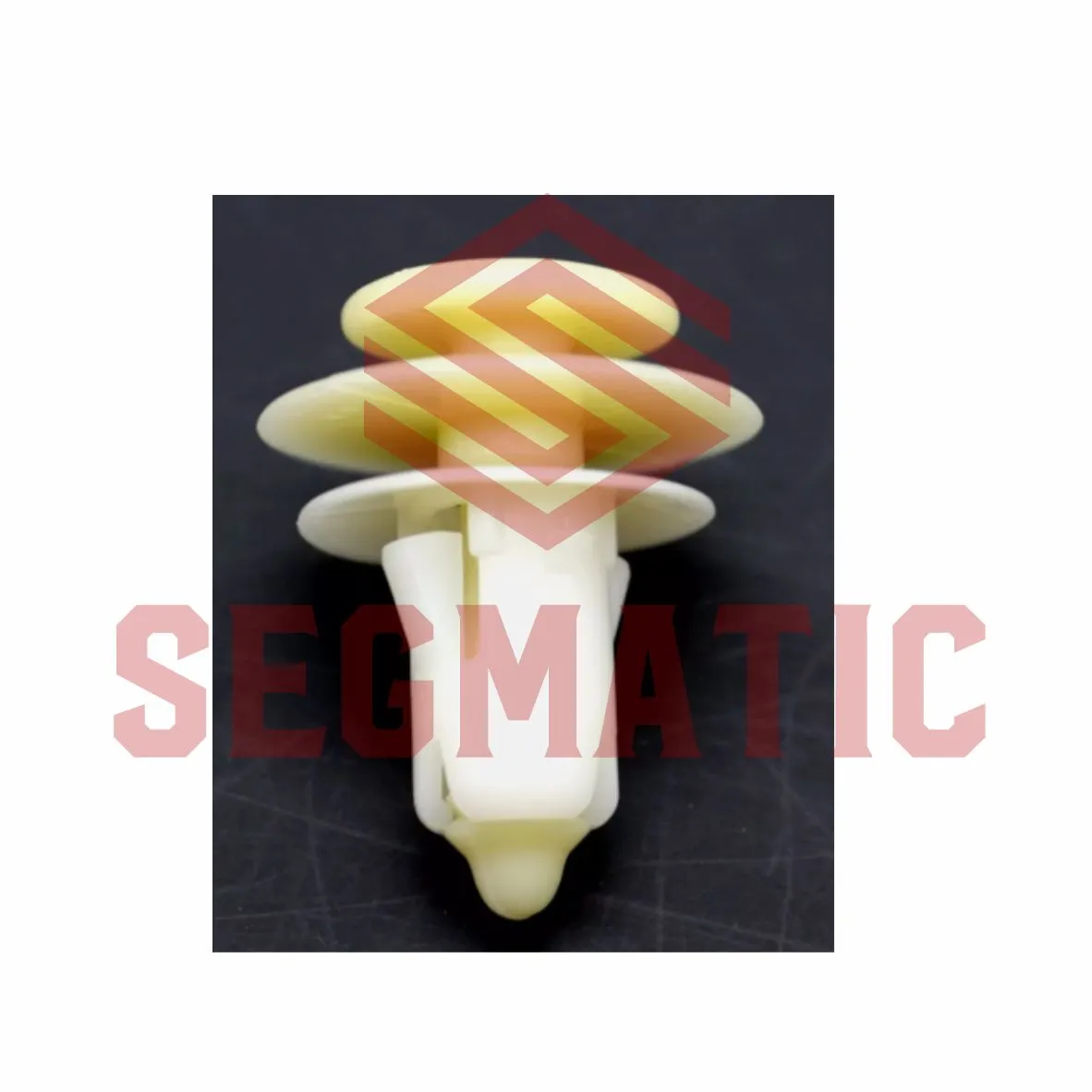 Клипса пластмассовая FORD SEGMATIC SG70203492