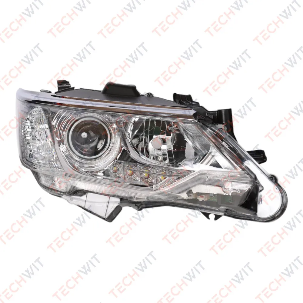 Фара передняя Прав. Toyota Camry 2015-2017 Halogen TECHWIT HD001TYT068TW