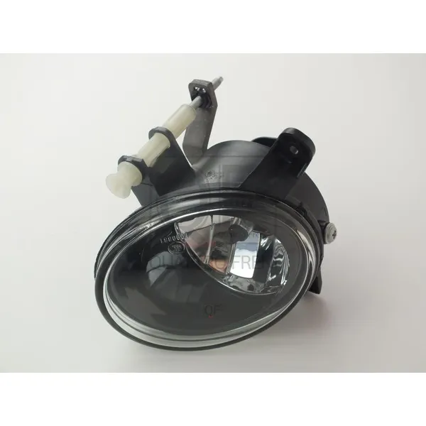 Фара противотуманная RH QUATTRO FRENI QF01M00163
