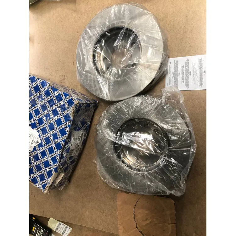 Уценка Диск тормозной передний, Уценка для VW Multivan/T4 2.0-2.5TDi 03> STELLOX 60204795V_SX-N0