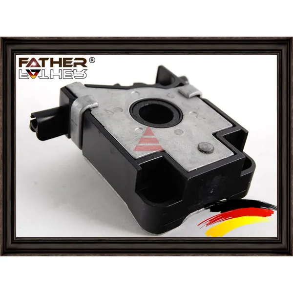 Замок капота FATHER F814R99