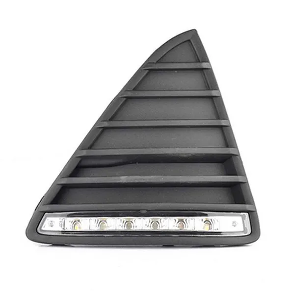 Решетка бампера - прав. (led) FOCUS 12- BSG BSG 30-927-012