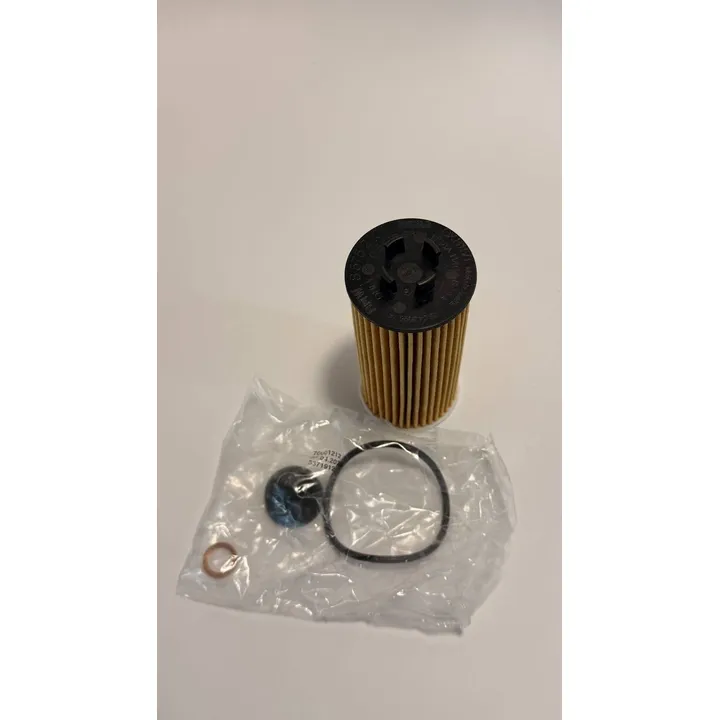 Фильтр масляный, Уценка BMW X1(F84)/MINI III (F56) 2013-> mot.B37/B38/B48 BMW 11 42 8 570 590-N0 Уценка