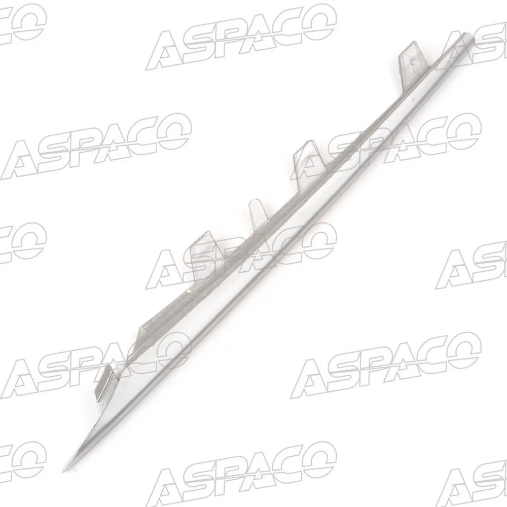 Накладка решетки бампера правая (R) BMW X5 E70 (07-13) ASPACO AP848