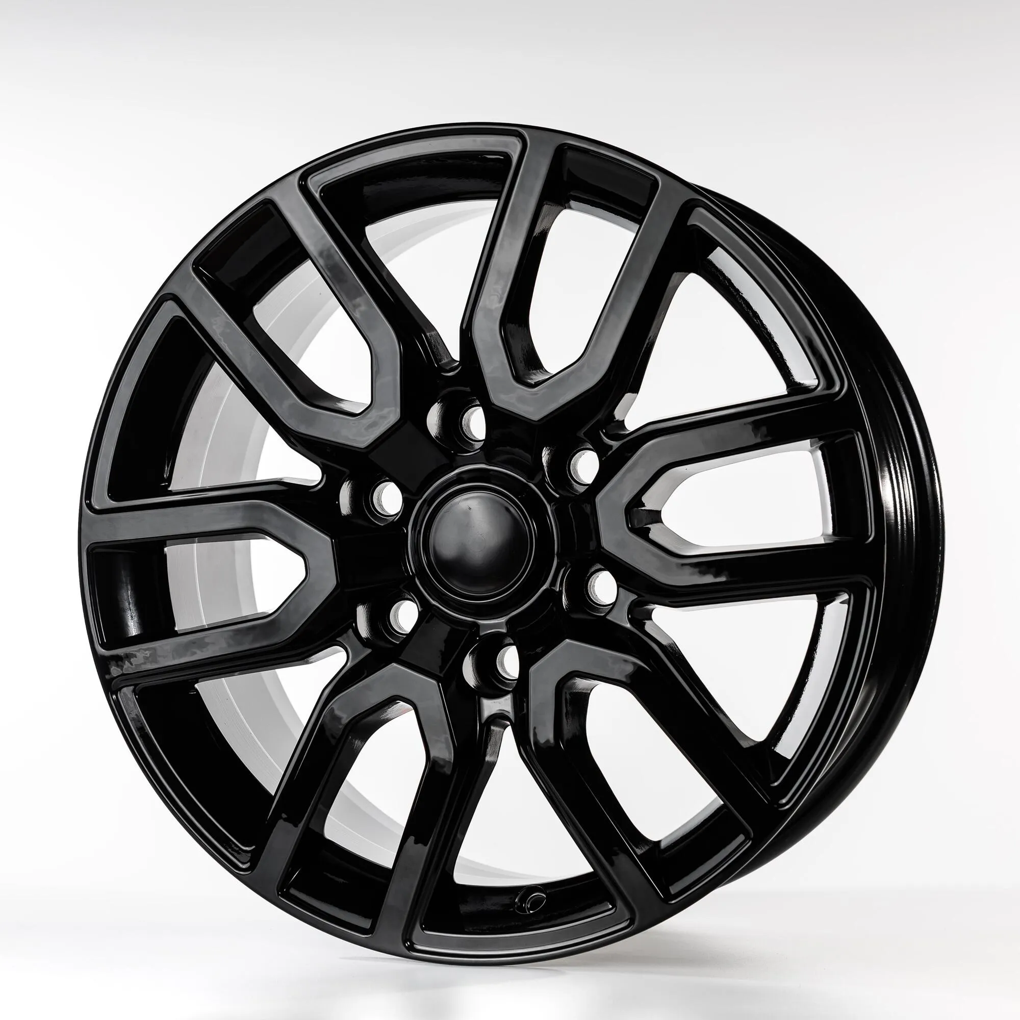 Диск литой R17 7.5J 6x139.7/92.5 ET20 Carwel Барал 1723 BL 00123039