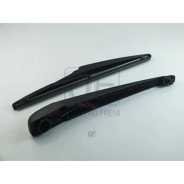 Рычаг стеклоочистителя RR с щеткой QUATTRO FRENI QF11N00011