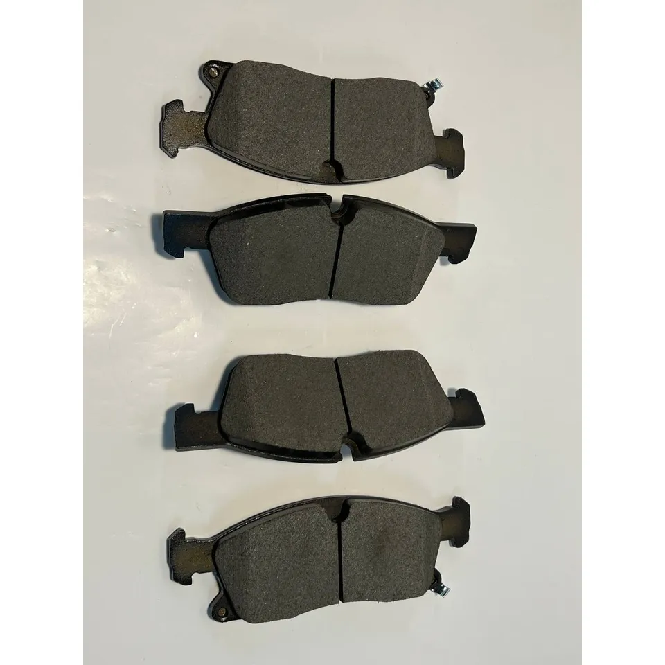 Колодки передние, Уценка JEEP Grand Cherokee IV 2010->/MB GL(X166)/ML(W166) SANGSIN BRAKE SP1945-N0 Уценка