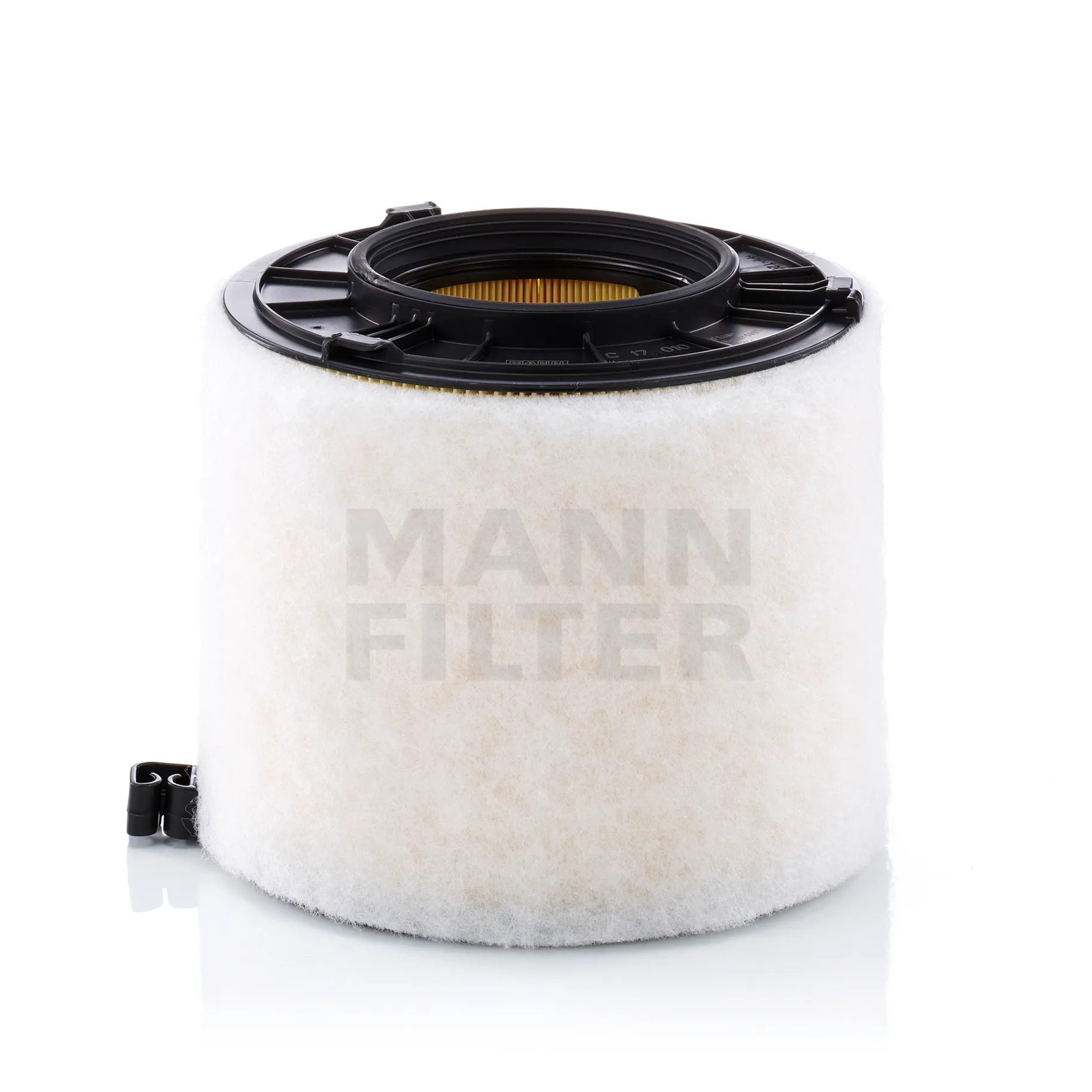 ФИЛЬТР ВОЗД AUDI A4 (8W) 15-, A5 (F5) 16- MANN-FILTER C 17 010