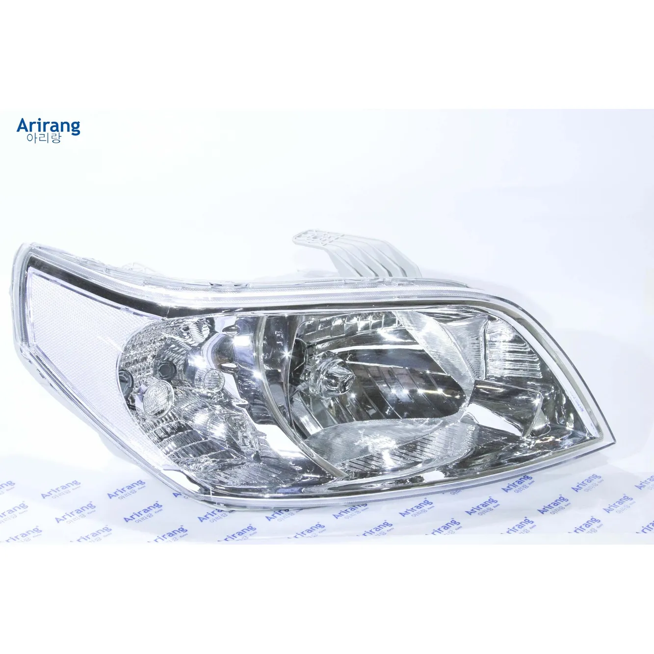 Фара передняя правая