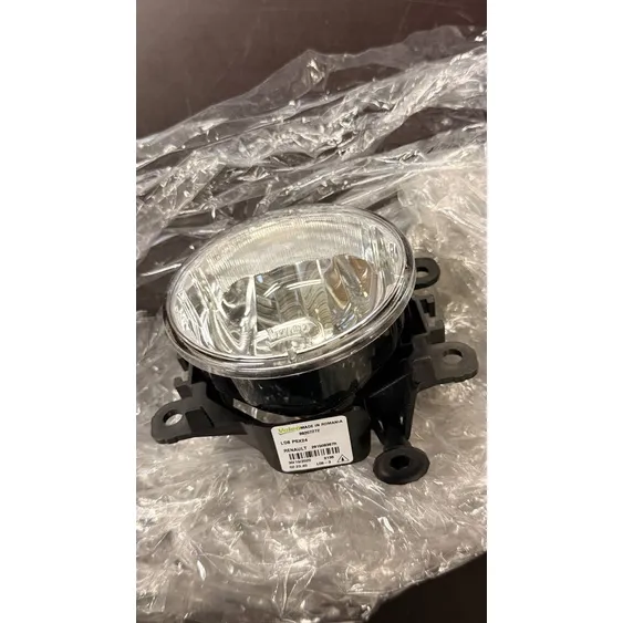 Фара противотуманная L=R, Уценка RENAULT Logan 2 09- RENAULT 2615 083 67R-N0 Уценка