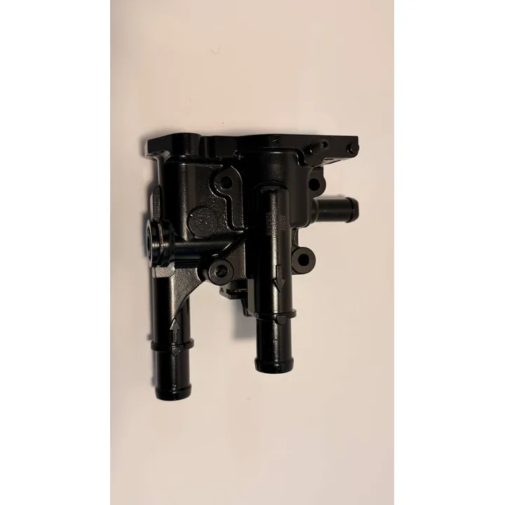Корпус термостата, Уценка ASTRA H ASTRA J INS?GN?A VECTRA C ZAF?RA B 07- BSG BSG 65-126-001-N0 Уценка