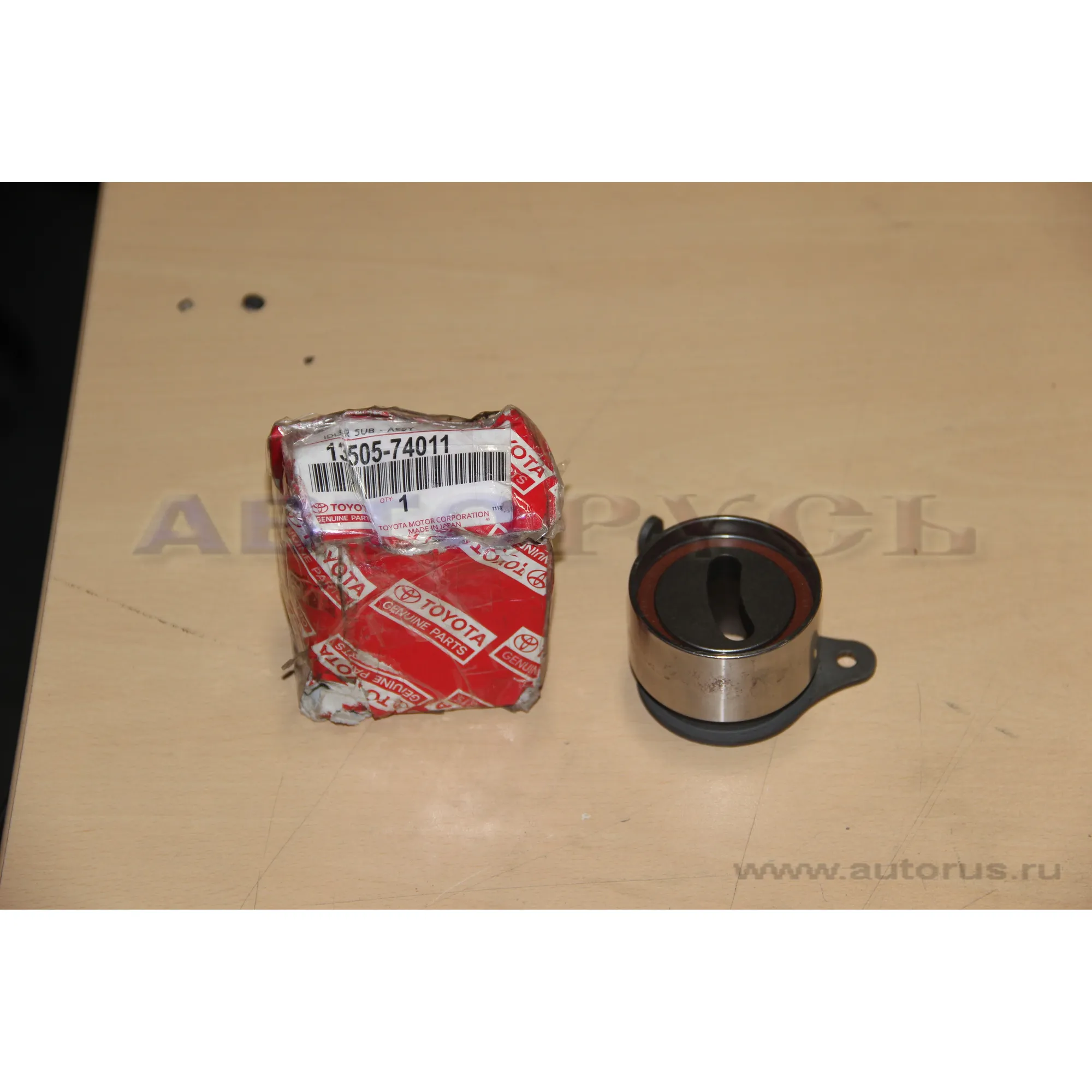 Ролик натяжителя, Уценка TOYOTA 13505-74011-N0 Уценка