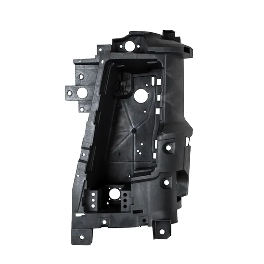Кронштейн фары кузовной черный пластик лев VOLVO о.н.20453627 (M3141241) Marshall M3141241