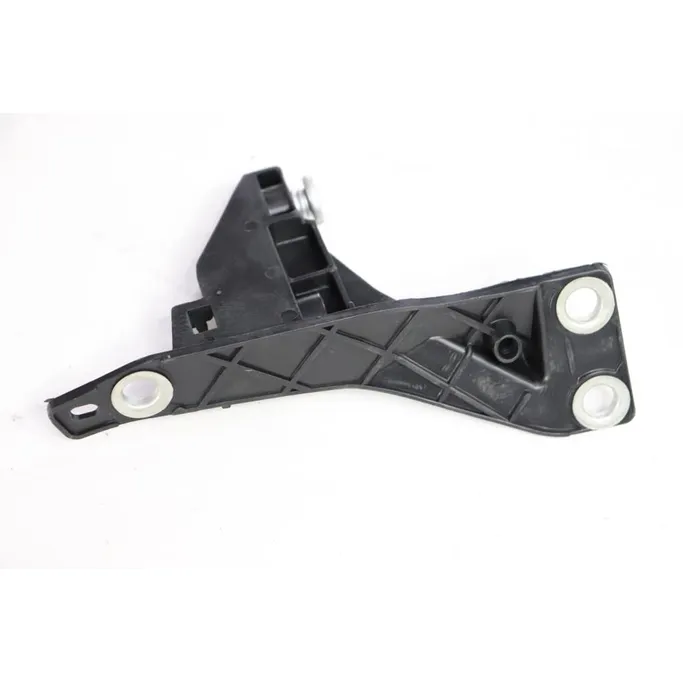 Кронштейн крепления бампера под фару Прав. Audi A4 2004-2009 DoCar 8E0805364DCR