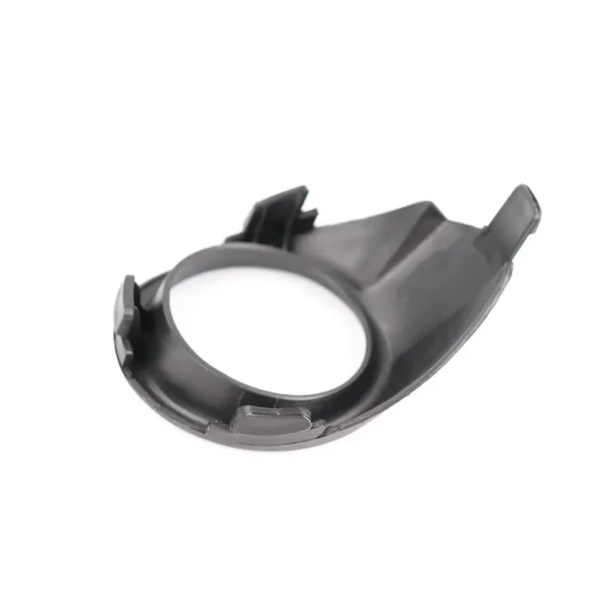 Накладка фары противотуманной Прав. матовая Ford Fiesta 2009-2012 1531739DCR