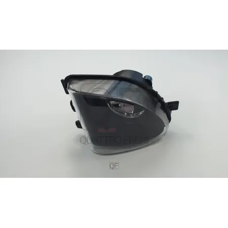 Фара противотуманная RH QUATTRO FRENI QF01M00048