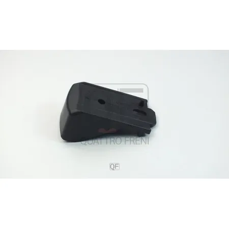 Кронштейн крепления бампера QUATTRO FRENI QF00G00090
