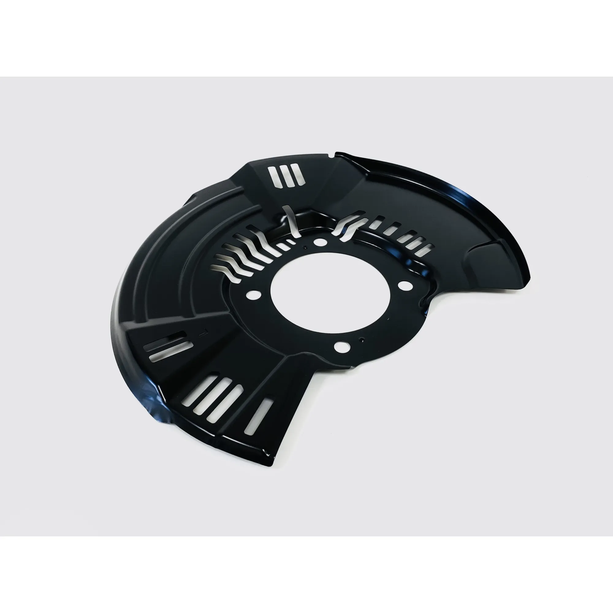 Кожух тормозного диска, левый UkorAuto U0508477