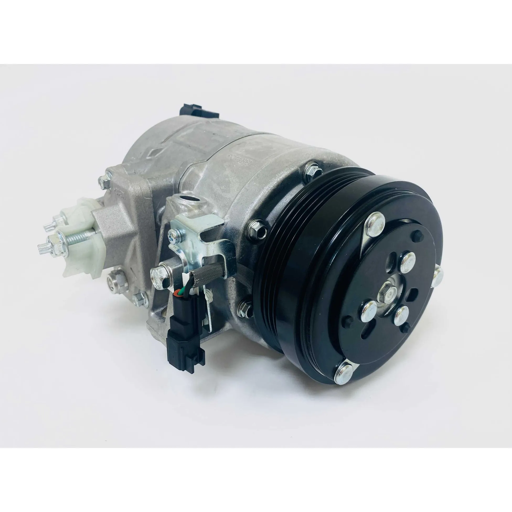 Компрессор кондиционера UkorAuto U0202006