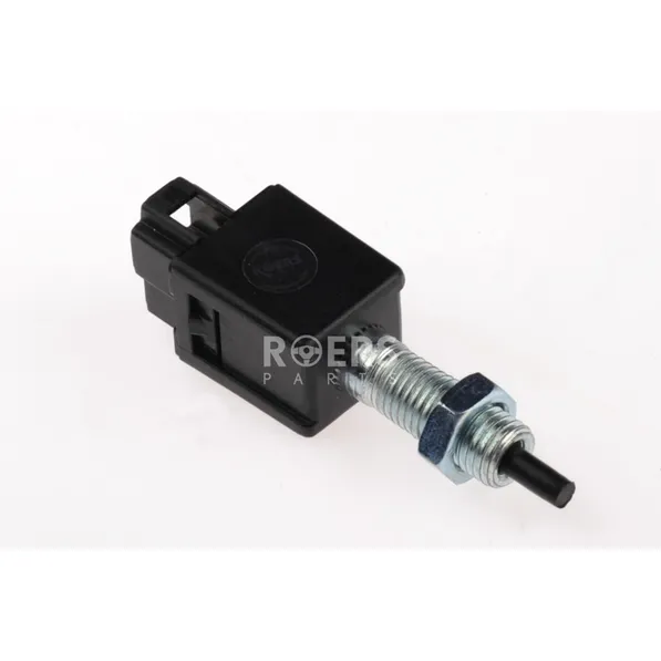 Датчик педали сцепления (концевой) NQR71/75l Roers Parts RP8973582480IS