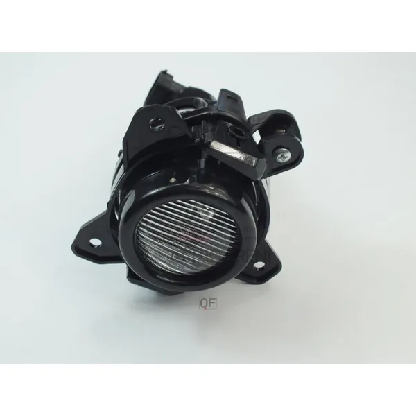 Фара противотуманная RH QUATTRO FRENI QF01M00121