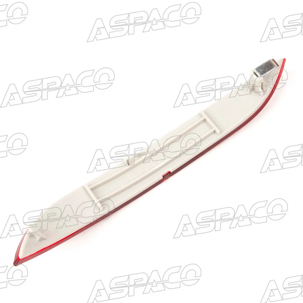 Отражатель задний правый (R) BMW 5'E60/E61 (03-09) ASPACO AP040
