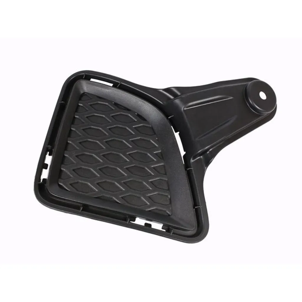 Решетка переднего бампера без ПТФ заглушка левая HIACE 2012 13FV069L